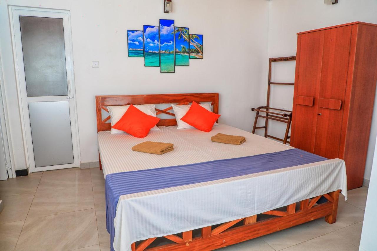 Ayomal Beach Paradise Kurunduwatta Kültér fotó